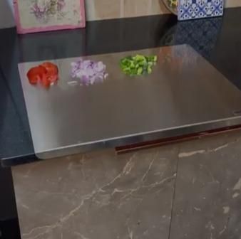 Stainless Steel Chopping Board (35x31cm) - OMG! Deals
